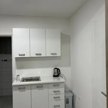 Nudzejma Apartman *